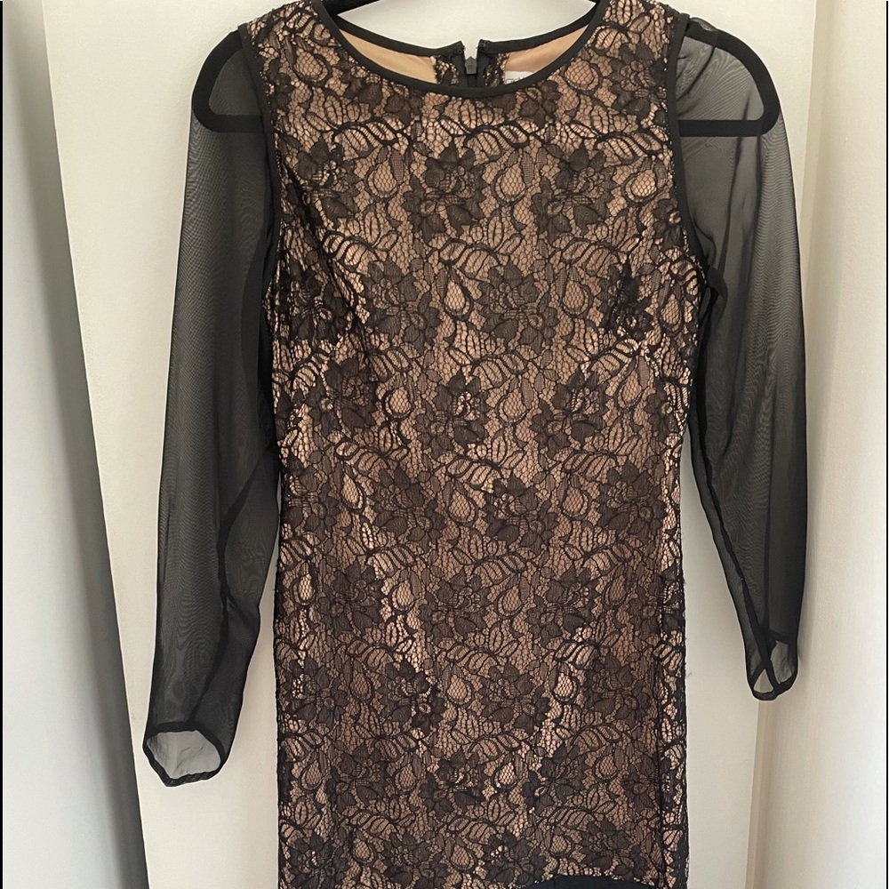 CACH’e dress.